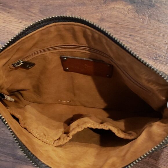 Patricia Nash Leather Wristlet / Clutch - Picture 4 of 9